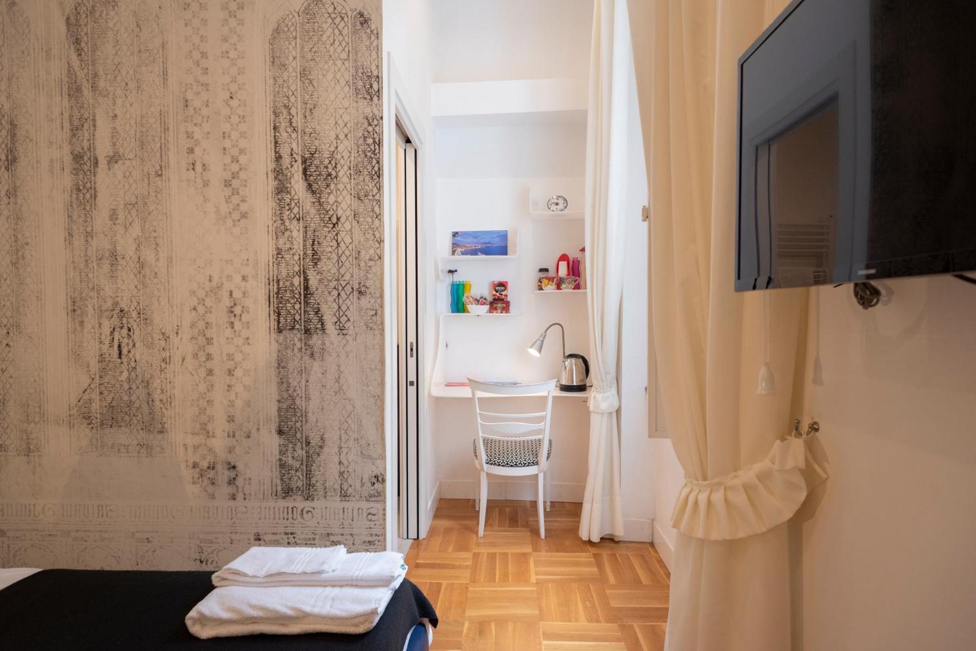 Pignatelli Rooms نابولي المظهر الخارجي الصورة
